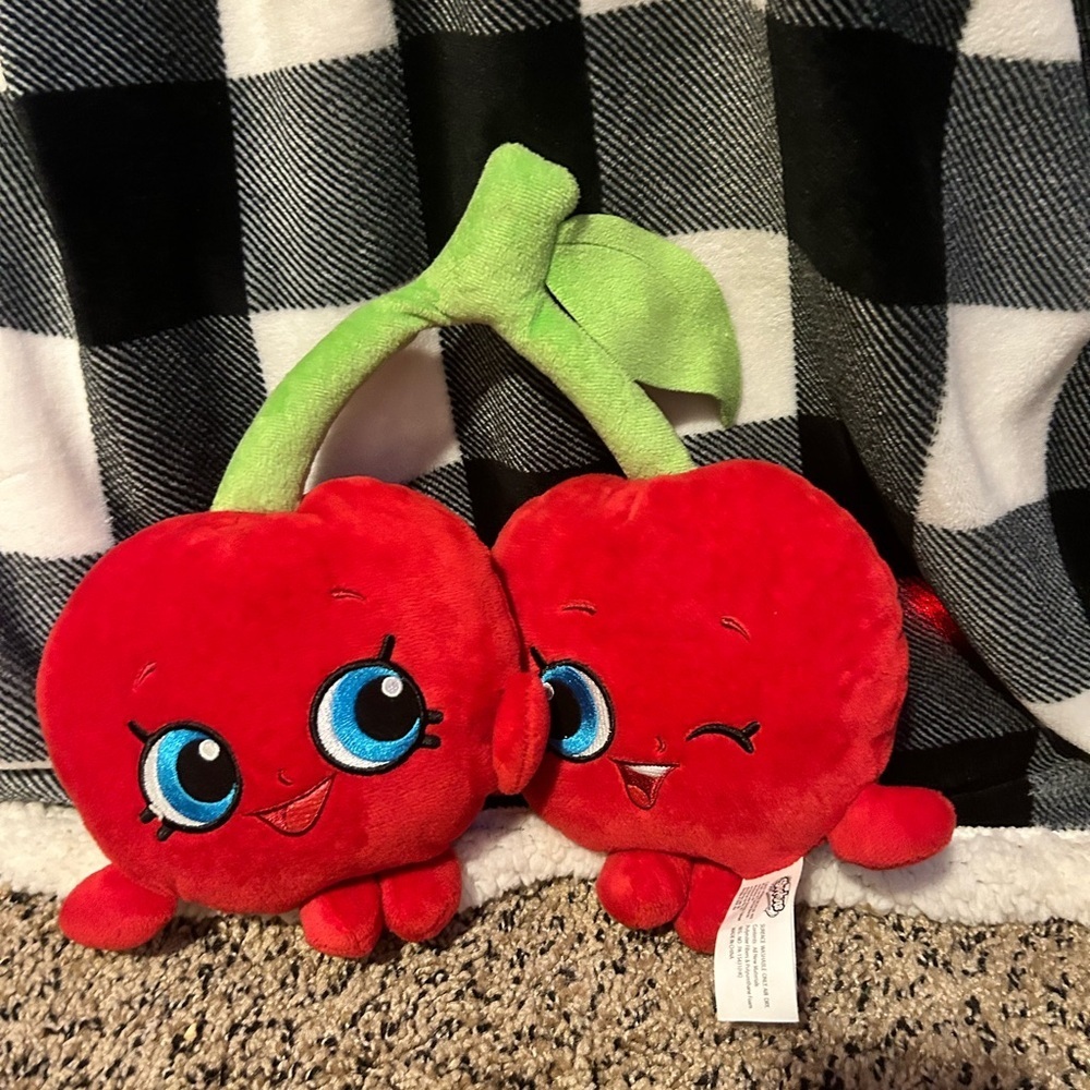 50%off w ā¤ļø Shopkins 6" Cheeky Cherries Plush